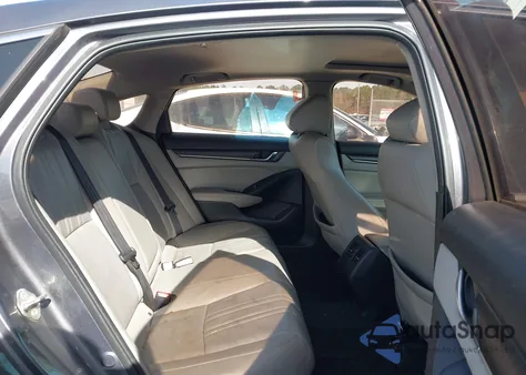 2018 Honda Accord Ex-L z USA, uszkodzony, nr VIN 1HGCV1F53JA155906